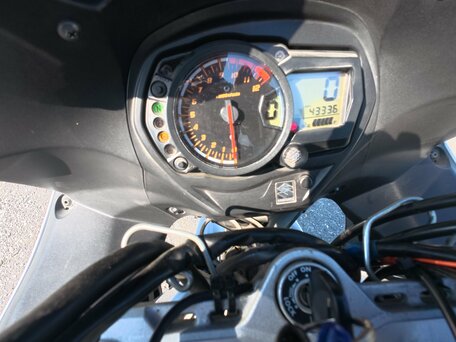 2012 Suzuki GSX 1250 FA, белый, 640000 рублей, вид 4