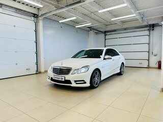 2012 Mercedes-Benz E-Класс 250 7G-Tronic IV (W212, S212, C207), белый, 2199000 рублей, вид 2