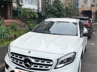 2017 Mercedes-Benz GLA 250 I (X156) Рестайлинг, белый, 2750000 рублей, вид 1