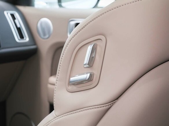 2026 Li Auto (Lixiang) L7 52.3 kWh I Рестайлинг, белый, 8695000 рублей - вид 11