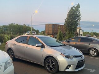 2016 Toyota Corolla XI (E160, E170, E180), серый, 1099000 рублей, вид 1