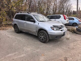 2003 Mitsubishi Outlander I, серебристый, 500000 рублей, вид 2