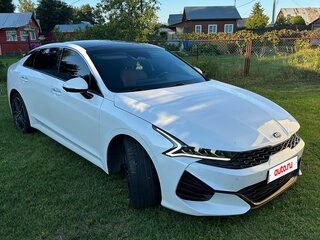 2020 Kia K5 III, белый, 2600000 рублей, вид 3
