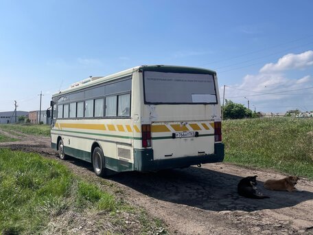 1999 Kia Cosmos, белый, 400000 рублей, вид 1