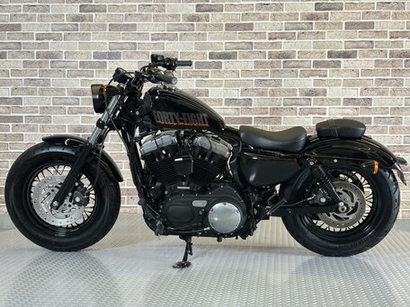 2013 Harley-Davidson Sportster 1200, чёрный, 1026000 рублей, вид 2