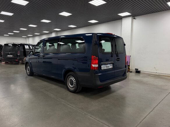 2018 Mercedes-Benz Vito 114 CDI L3 III (W447), синий, 2950000 рублей - вид 6