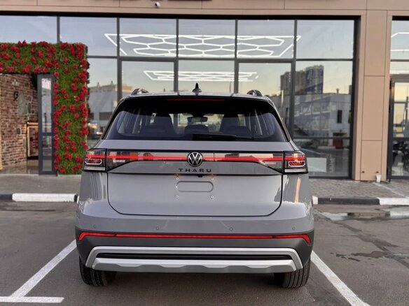 2026 Volkswagen Tharu XR, серый, 1900000 рублей - вид 5