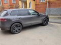 2010 Volkswagen Touareg II, чёрный - вид 4