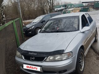 2001 Opel Vectra B Рестайлинг, серебристый, 325000 рублей, вид 1