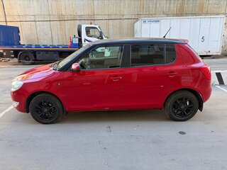 2013 Skoda Fabia II Рестайлинг, красный, 490000 рублей, вид 4