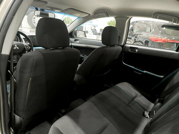 2008 Mitsubishi Lancer X, бежевый, 750000 рублей - вид 11