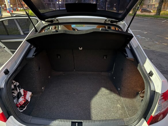 2014 Skoda Octavia III (A7), белый - вид 16