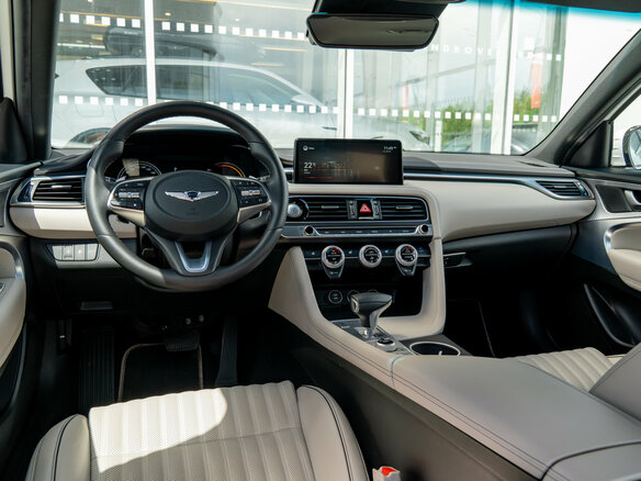 2022 Genesis G70 I Рестайлинг, белый, 4900000 рублей - вид 13
