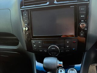 2014 Nissan Serena IV (C26), чёрный, 1230000 рублей, вид 3