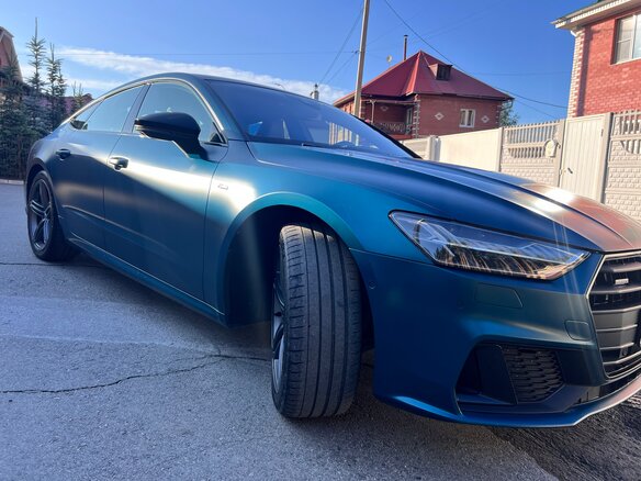 2019 Audi A7 55 TFSI II (4K), зелёный, 5300000 рублей - вид 3