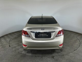 2012 Hyundai Solaris I, серый, 720000 рублей, вид 3