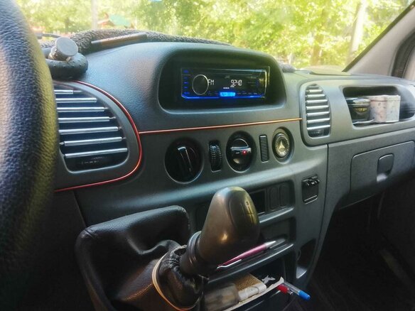 1993 Mercedes-Benz Sprinter, белый, 750000 рублей - вид 4