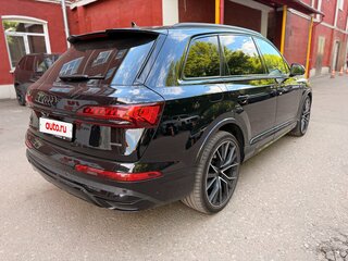 2022 Audi Q7 50 TDI II (4M) Рестайлинг, чёрный, 7050000 рублей, вид 3