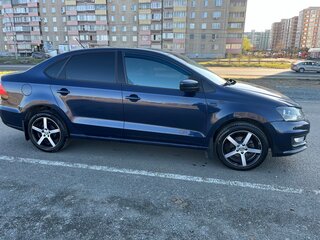 2015 Volkswagen Polo V Рестайлинг, синий, 770000 рублей, вид 3