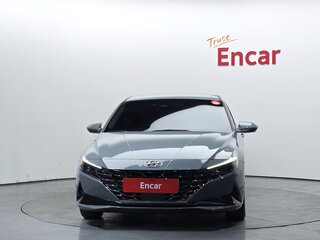 2022 Hyundai Avante VII, голубой, 1565000 рублей, вид 2