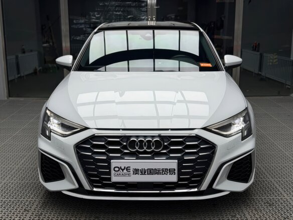 2021 Audi A3 Sportback 35 TFSI IV (8Y), белый, 2432923 рублей - вид 2