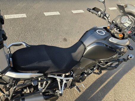 2014 Suzuki V-Strom 1000, чёрный, 600000 рублей, вид 2