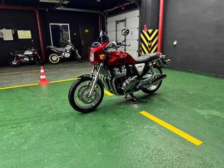 2017 Honda CB 1100, красный, 1250000 рублей, вид 4