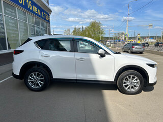 2025 Mazda CX-5 II Рестайлинг, белый, 2950000 рублей, вид 3