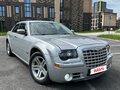 2005 Chrysler 300C I, серебристый, 1300000 рублей - вид 2