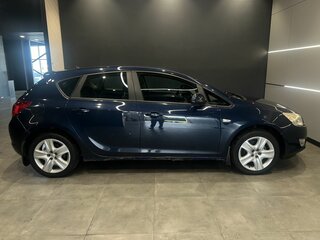 2010 Opel Astra J, синий, 521000 рублей, вид 4