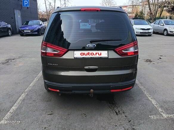 2010 Ford Galaxy II Рестайлинг, зелёный, 960000 рублей - вид 3