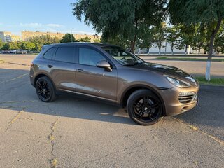 2013 Porsche Cayenne Diesel II (958), коричневый, 3050000 рублей, вид 4