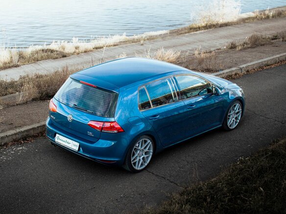 2013 Volkswagen Golf VII, голубой, 990000 рублей - вид 13