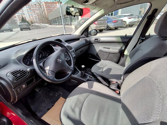 2009 Peugeot 206, красный, 299000 рублей - вид 4