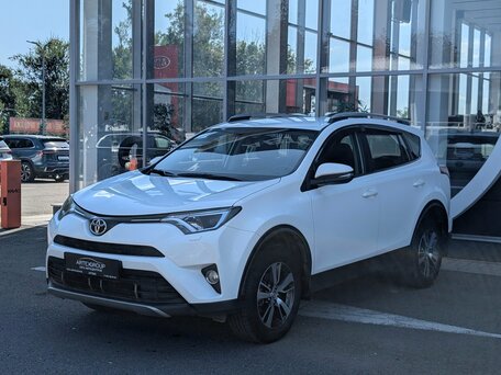 Toyota RAV4 IV (XA40) Рестайлинг