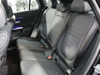 2026 Mercedes-Benz GLC 300 II (X254), чёрный, 9256000 рублей, вид 3