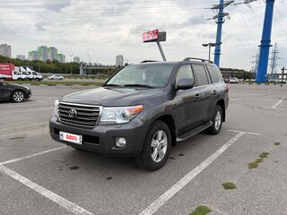 2011 Toyota Land Cruiser 200 Series, серый, 2850000 рублей, вид 1