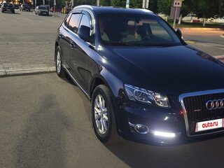 2010 Audi Q5 I (8R), синий, 1450000 рублей, вид 3