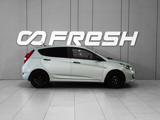 2013 Hyundai Solaris I, серебристый, 798000 рублей, вид 5
