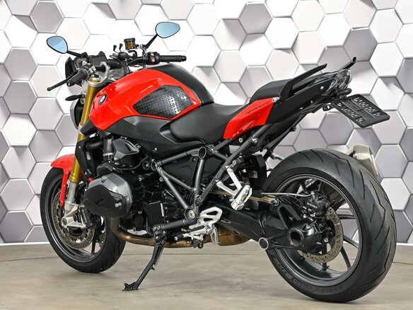 2018 BMW R 1200 R, красный, 679000 рублей - вид 7