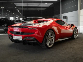 2024 Ferrari 296 GTS, красный, 40000000 рублей, вид 4