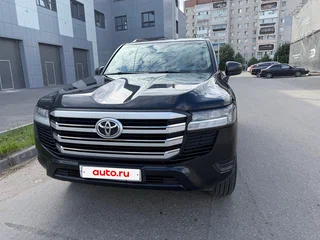 2022 Toyota Land Cruiser 300 Series, чёрный, 9200000 рублей, вид 1