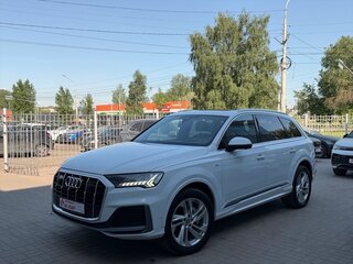2020 Audi Q7 45 TDI II (4M) Рестайлинг, белый, 5400000 рублей, вид 2