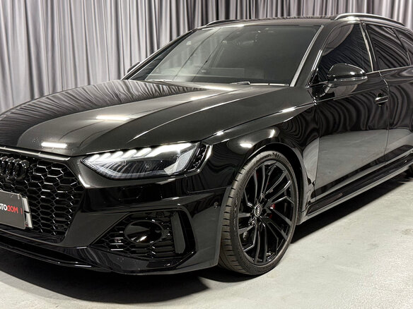 2021 Audi RS 4 IV (B9) Рестайлинг, чёрный, 7650000 рублей - вид 13