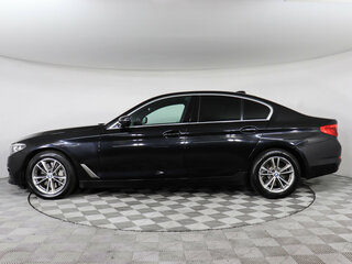 2019 BMW 5 серии 520d xDrive VII (G30/G31/G38), чёрный, 2690000 рублей, вид 5