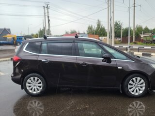 2013 Opel Zafira C, коричневый, 870000 рублей, вид 4