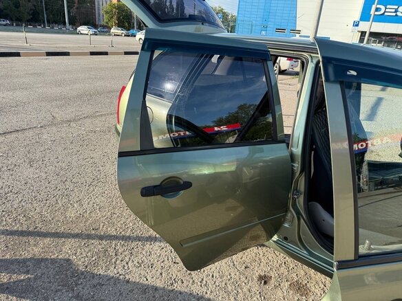 2010 Lada (ВАЗ) Kalina I, зелёный, 250000 рублей - вид 8