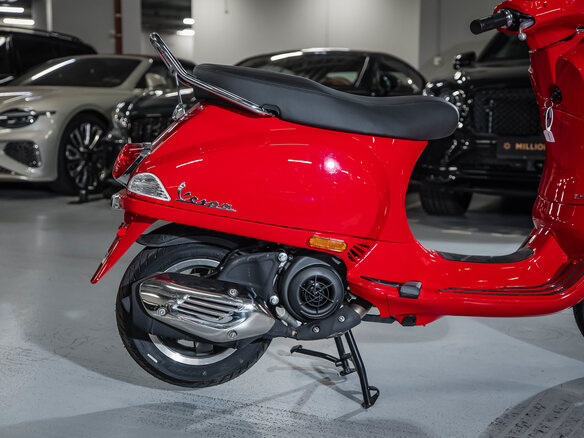 2025 Vespa LXV 125, красный, 500000 рублей - вид 13