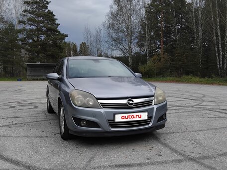 2009 Opel Astra H Рестайлинг, серый, 505000 рублей, вид 3