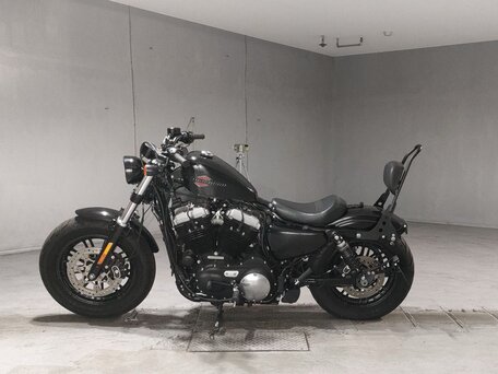 2021 Harley-Davidson Forty-Eight, чёрный, 1655000 рублей, вид 2